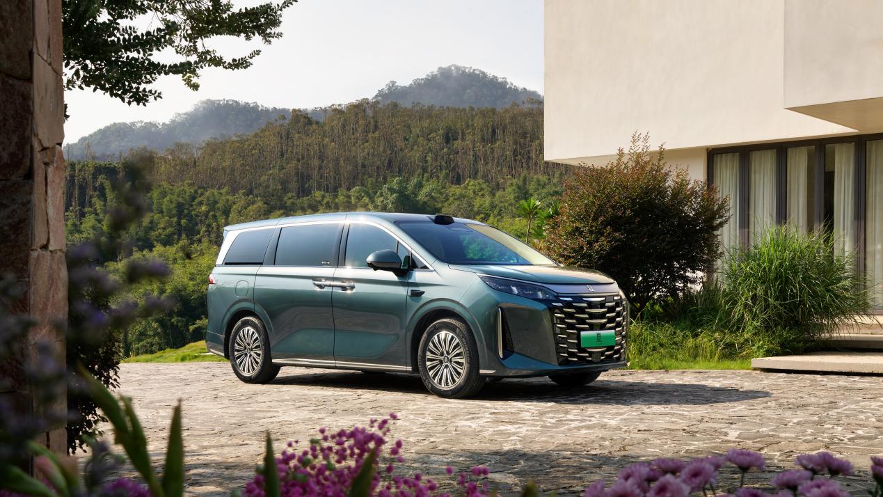 <strong>中大型MPV比亚迪2026款夏上市限时</strong>