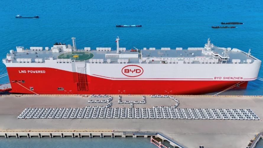 超越特斯拉！比亚迪问鼎2025年全球